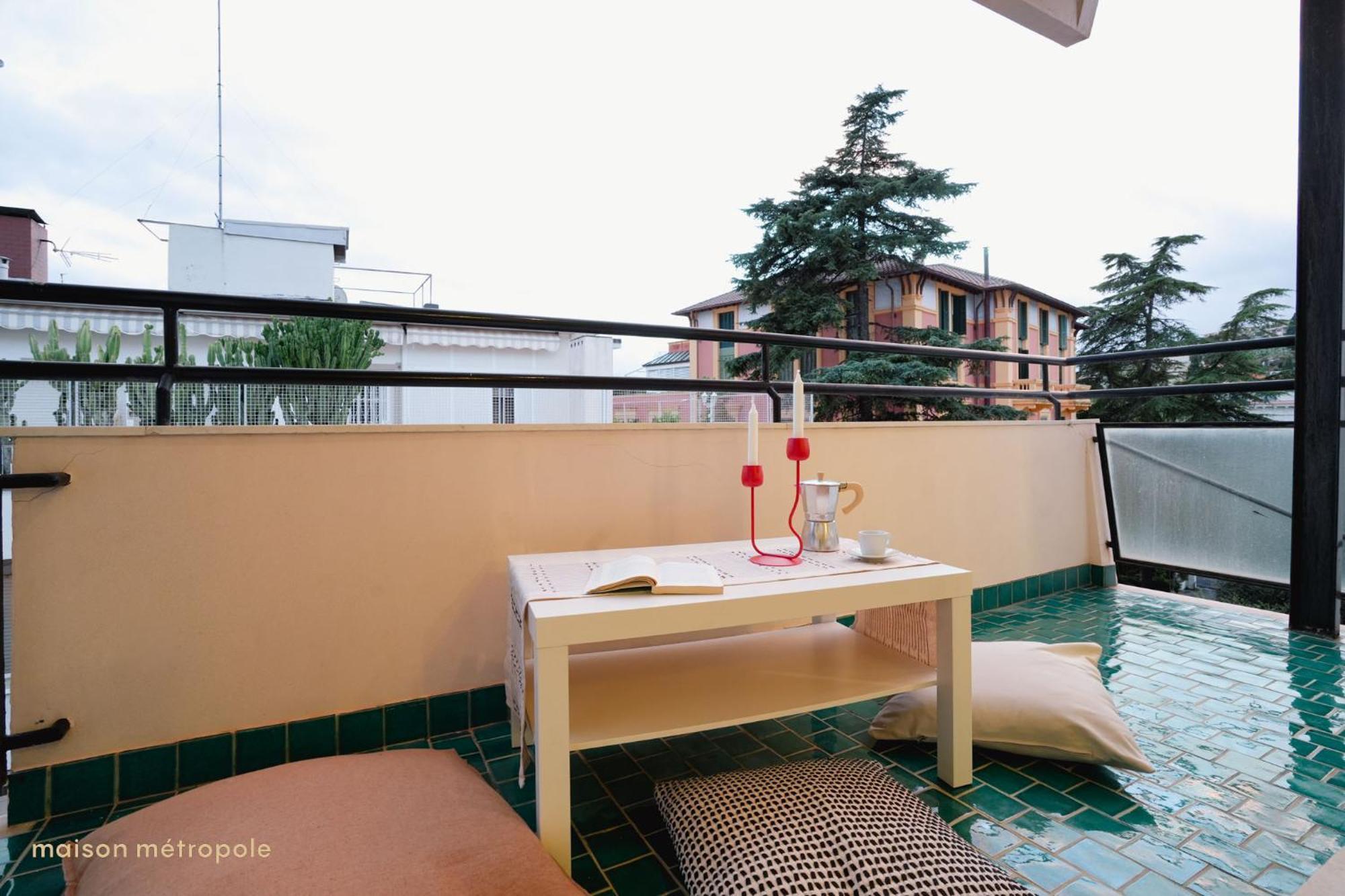 Center Apartment, Sea View & Terrace Apartamento Sanremo